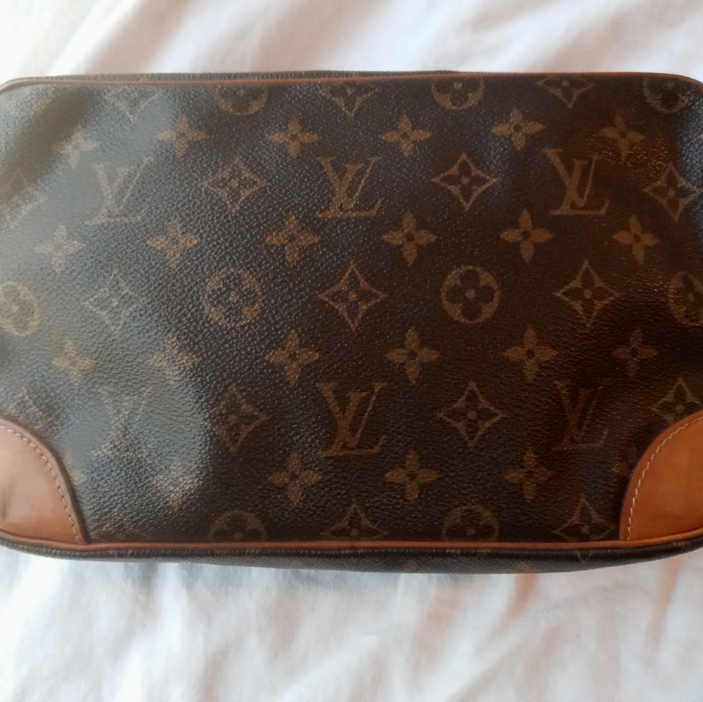 ✨ Authentic ✨Louis Vuitton - Picture 9 of 12